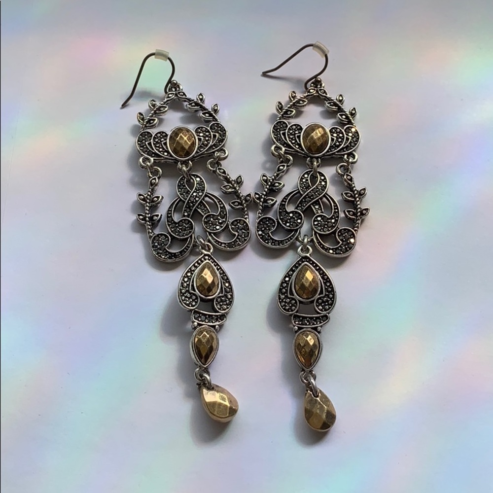 Lucky brand earrings